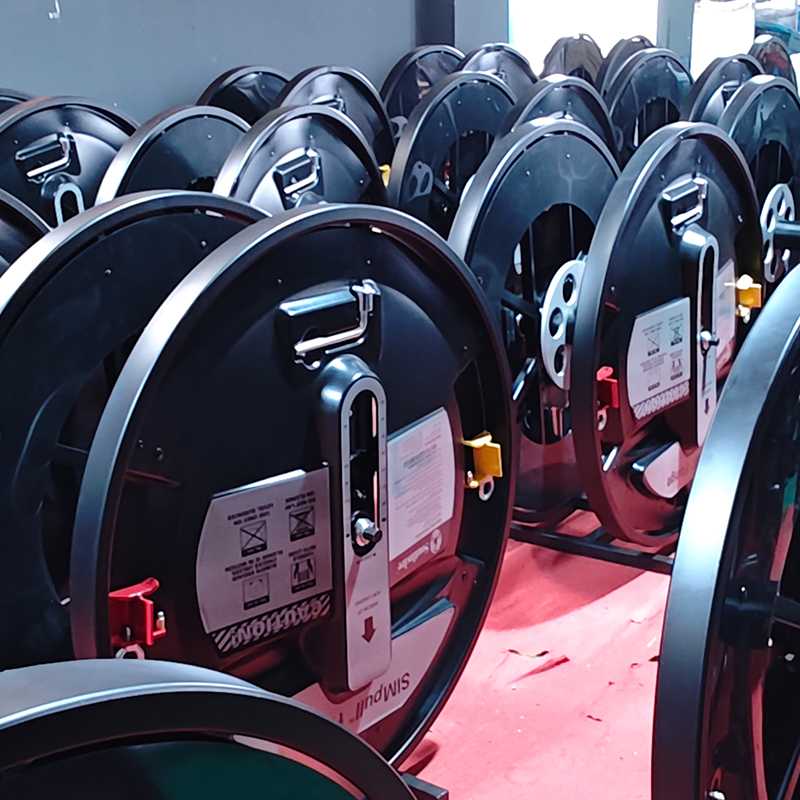 Estante reforzado para cables